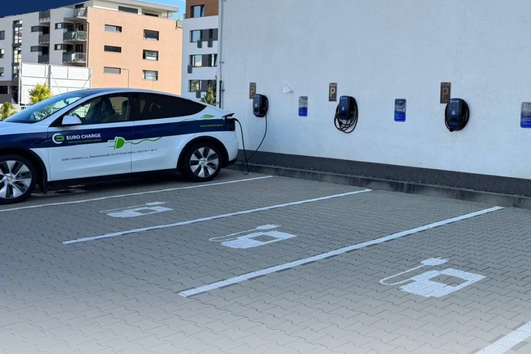 Parkoviště WLC Park v Hradci Králové s wallboxy EURO CHARGE